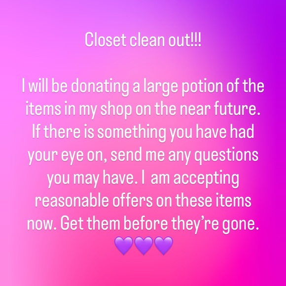 Closet Clean Out - Picture 1 of 1